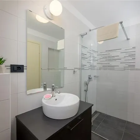 Mathilda By Istrialux *