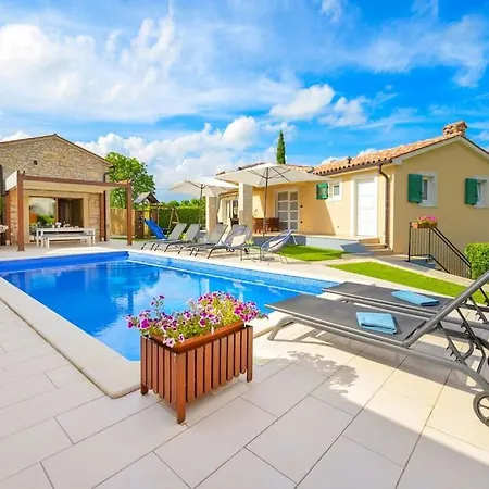 Mathilda By Istrialux *