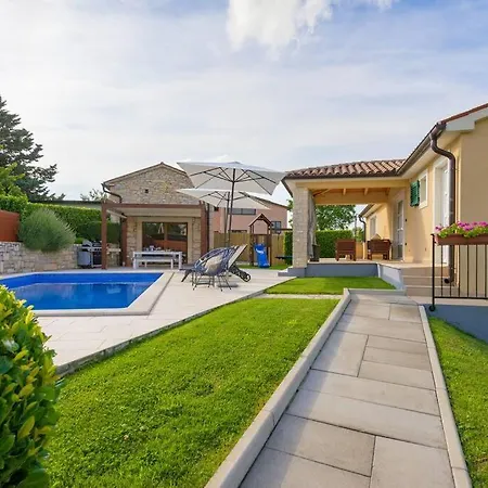 Villa Mathilda By Istrialux