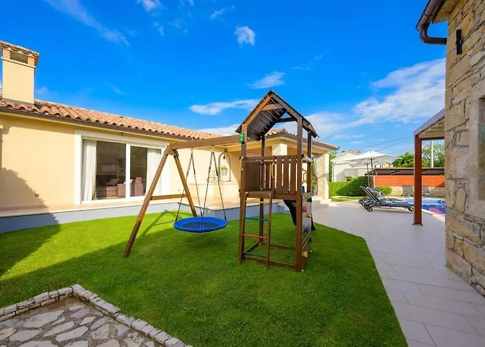 Mathilda By Istrialux