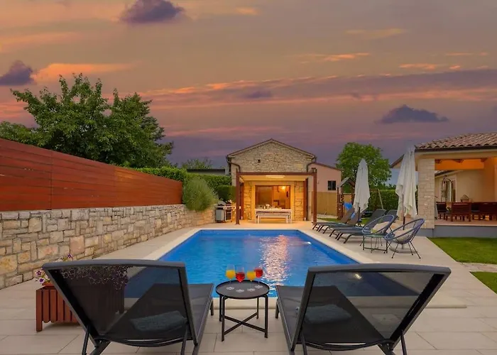 Vila Mathilda By Istrialux Milotski Breg