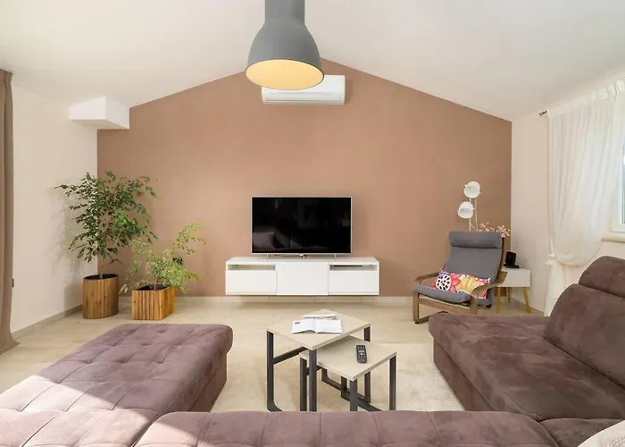 Vila Mathilda By Istrialux *