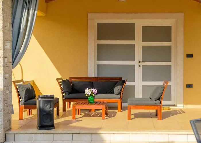 Vila Mathilda By Istrialux Milotski Breg